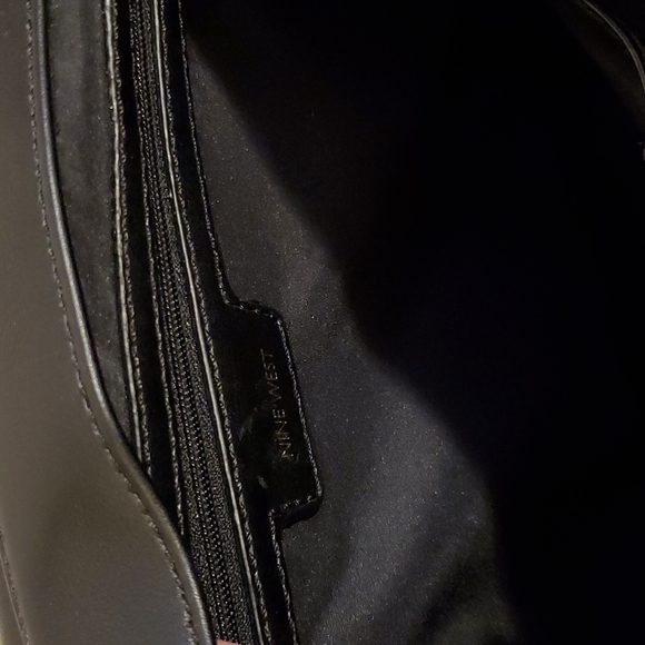 NWOT Nine West Black Bag with Gold Accents - Picture 11 of 13